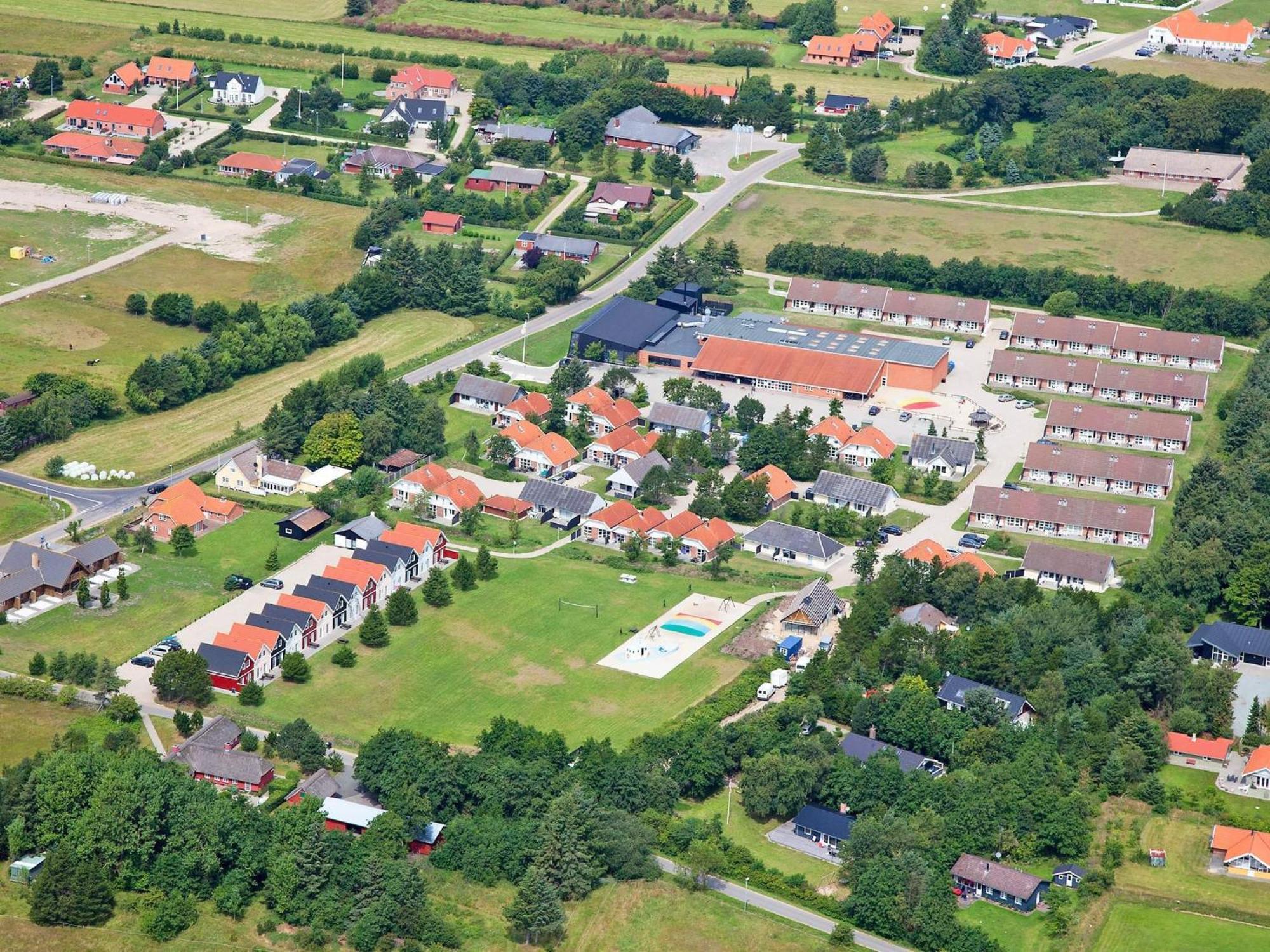 6 Person Holiday Home On A Holiday Park In Bl Vand Blåvand Esterno foto