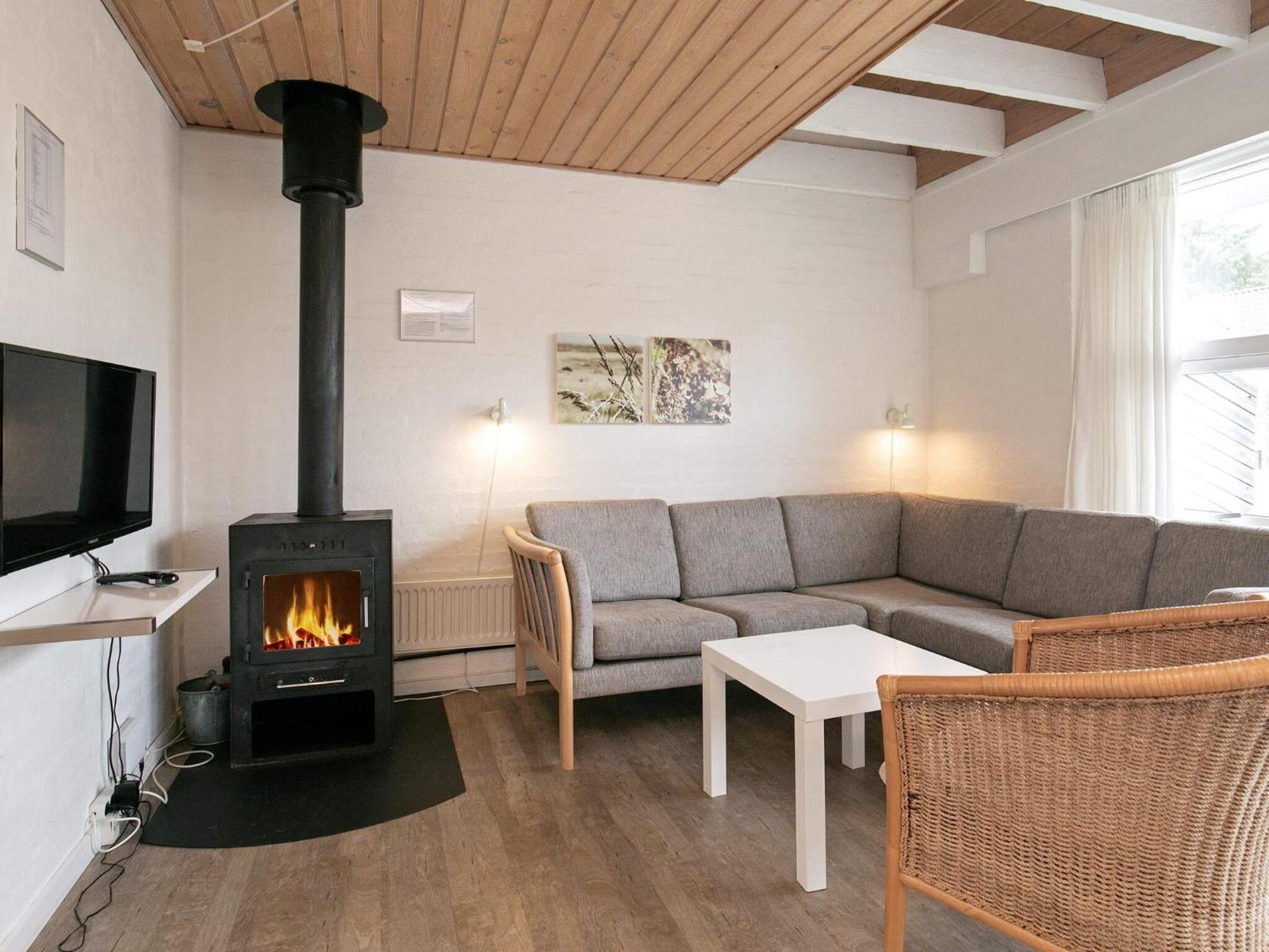 6 Person Holiday Home On A Holiday Park In Bl Vand Blåvand Esterno foto