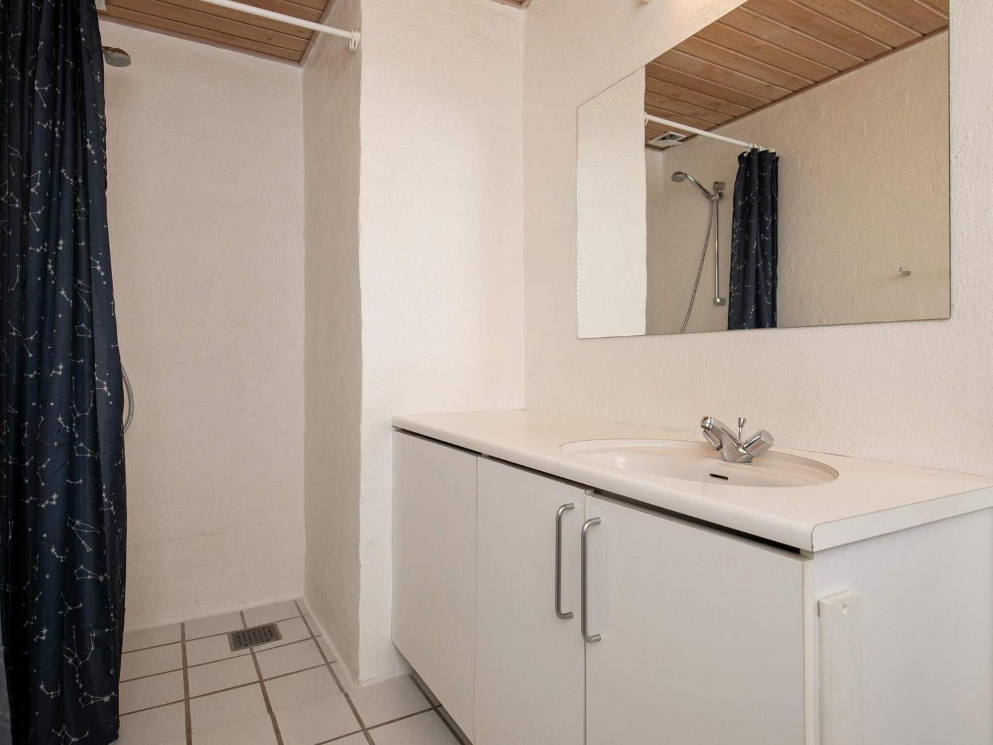 6 Person Holiday Home On A Holiday Park In Bl Vand Blåvand Esterno foto
