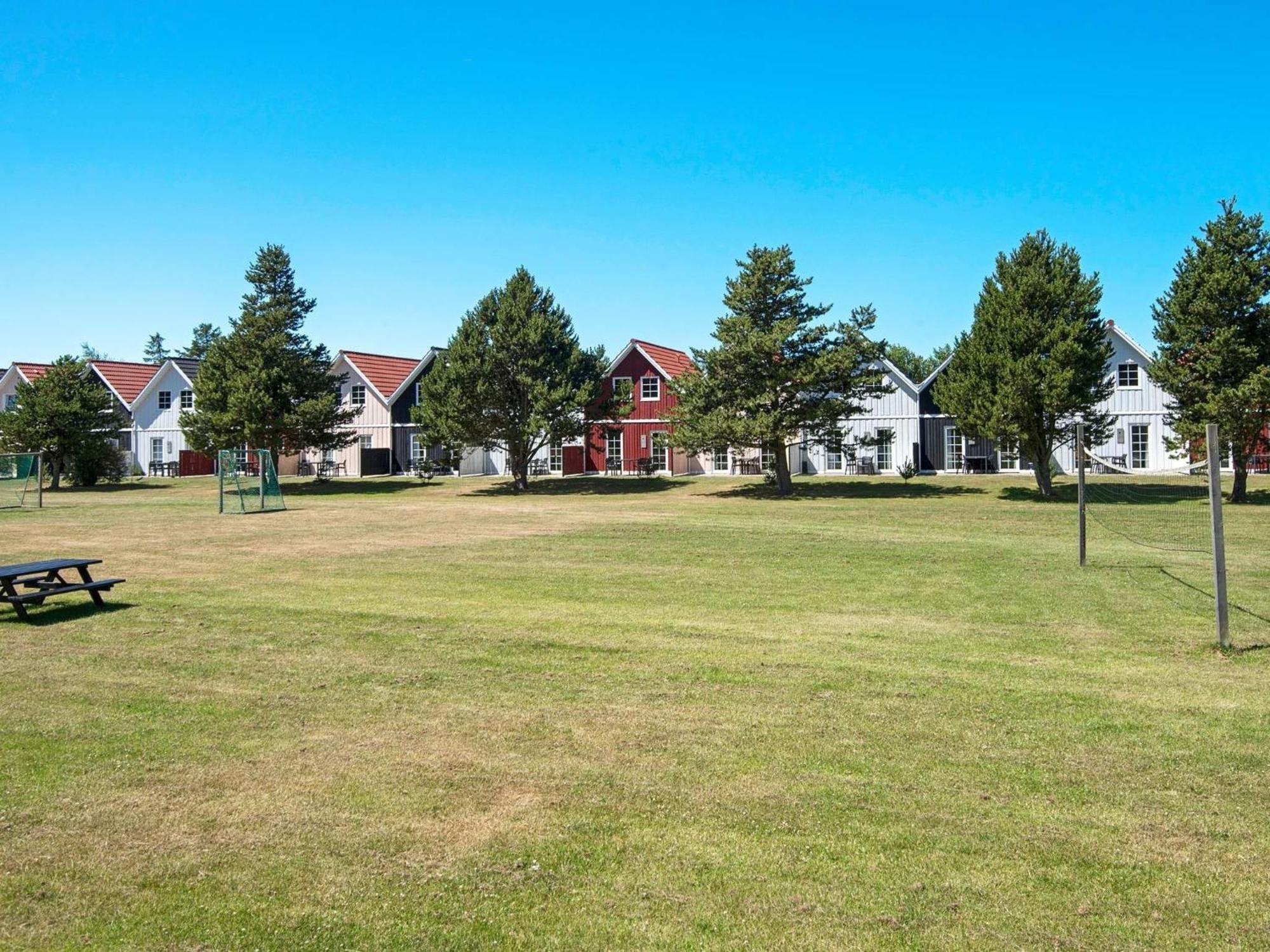 6 Person Holiday Home On A Holiday Park In Bl Vand Blåvand Esterno foto