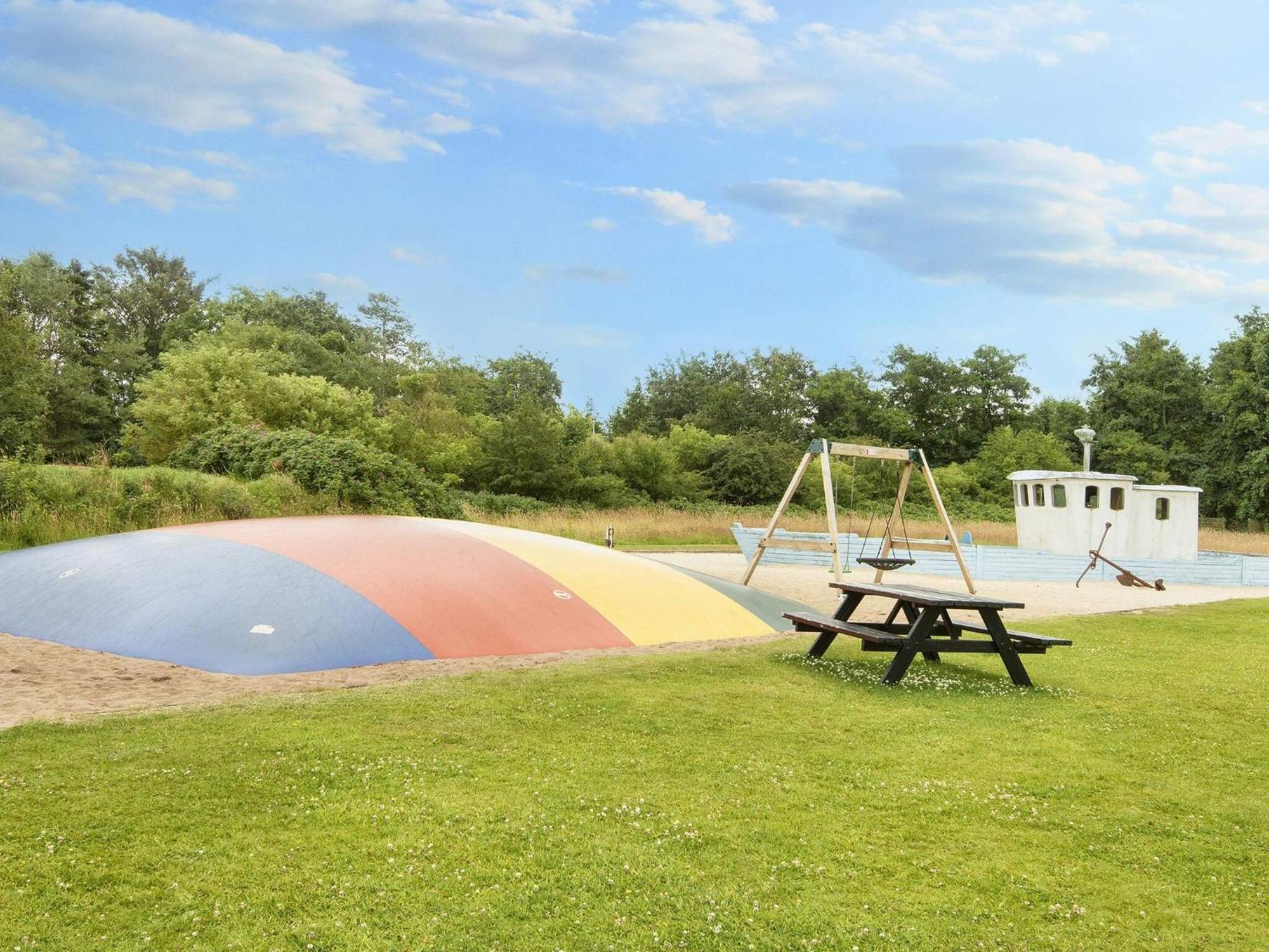 6 Person Holiday Home On A Holiday Park In Bl Vand Blåvand Esterno foto
